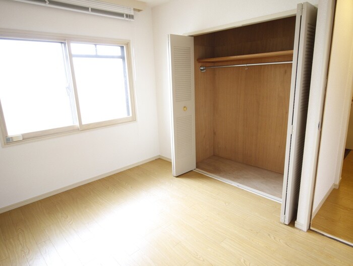 居室 ベル富士見丘