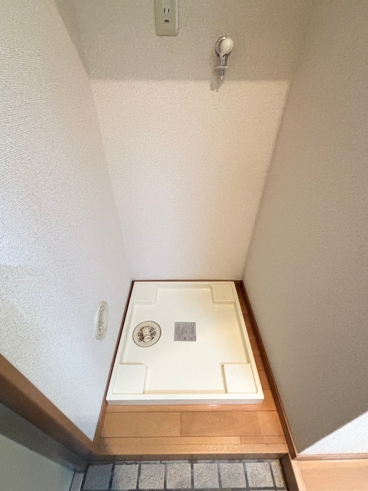 洗濯機置場 コンフォ－レ日吉Ｖ