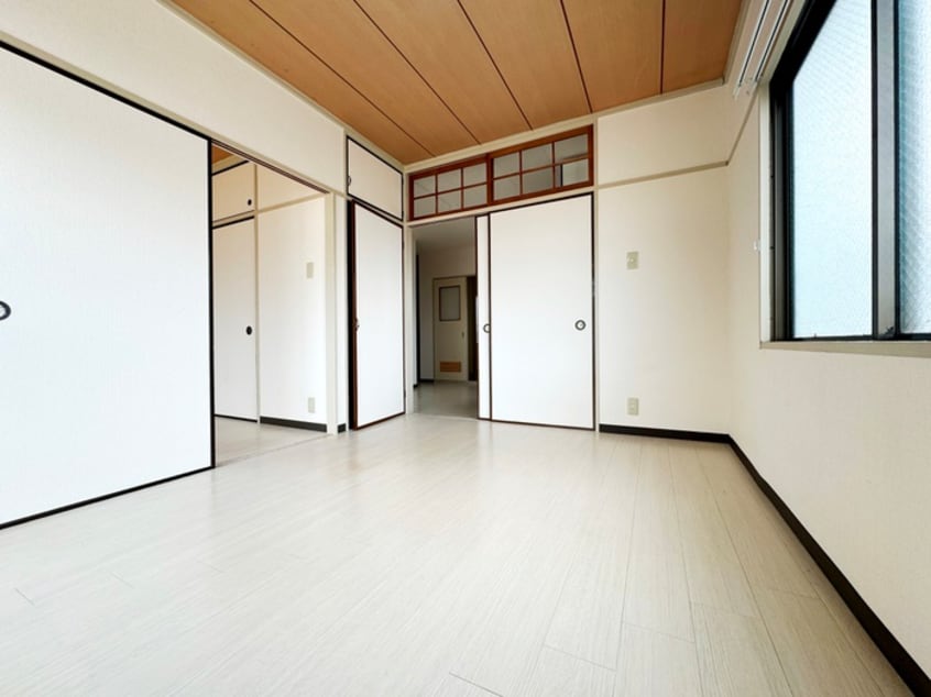 居室 第六カイビル