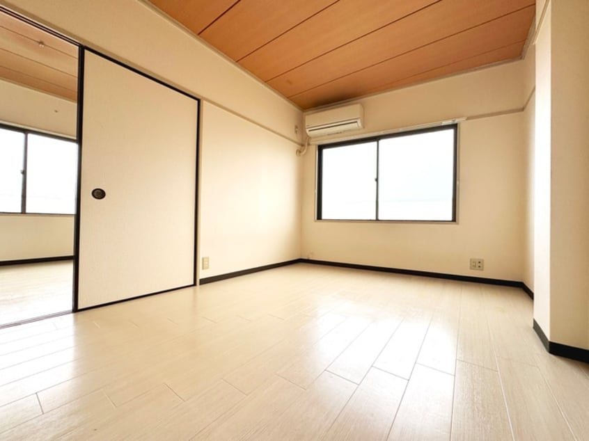 居室 第六カイビル