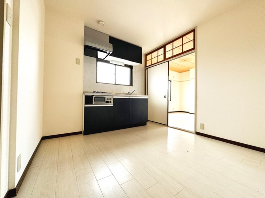 居室 第六カイビル