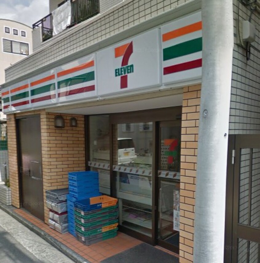 セブンイレブン 横浜榎町2丁目店(コンビニ)まで226m ベラカーサⅥ
