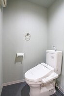 トイレ nomad　四ツ木