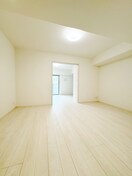 居室 レオーネ志村坂上