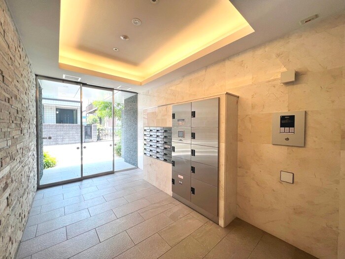 エントランス部分 ユービ１２