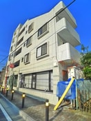外観写真 エマノンアパートメントハウス