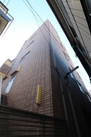 エムビルの外観