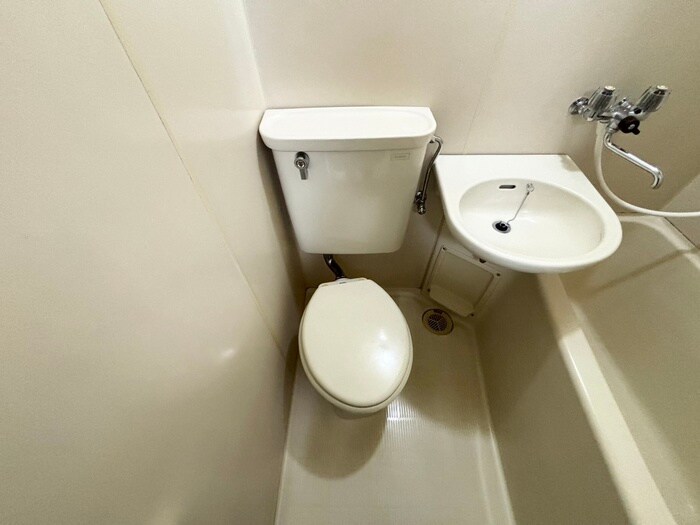 トイレ ＡＣＣＥＮＴ駒岡