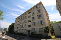 秦野南が丘さつき東住宅2212号棟