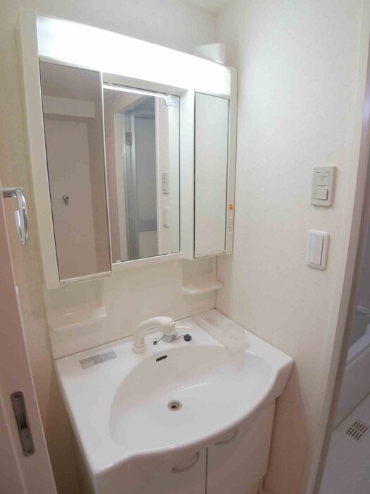 洗面 アム－ル参番館