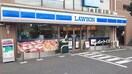 ローソン鎌田３丁目店(コンビニ)まで78m ヴィア－ド・ステ－ジ