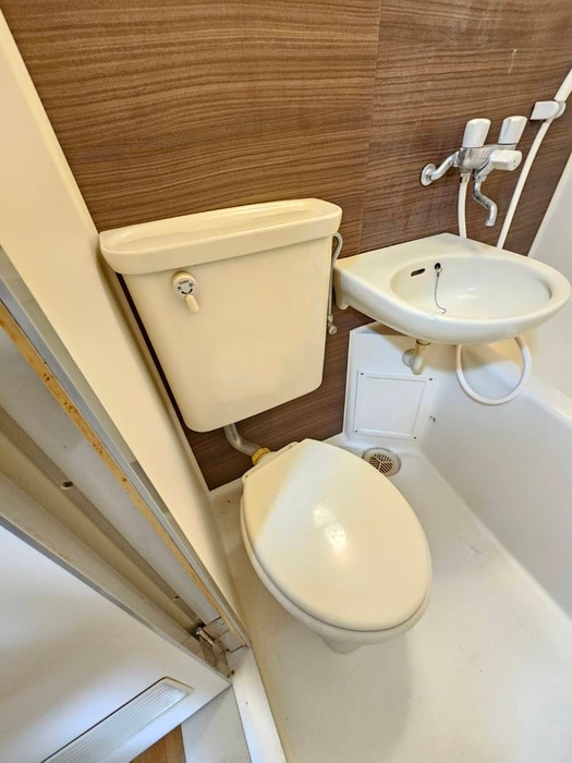 トイレ メゾンソレイユ井草