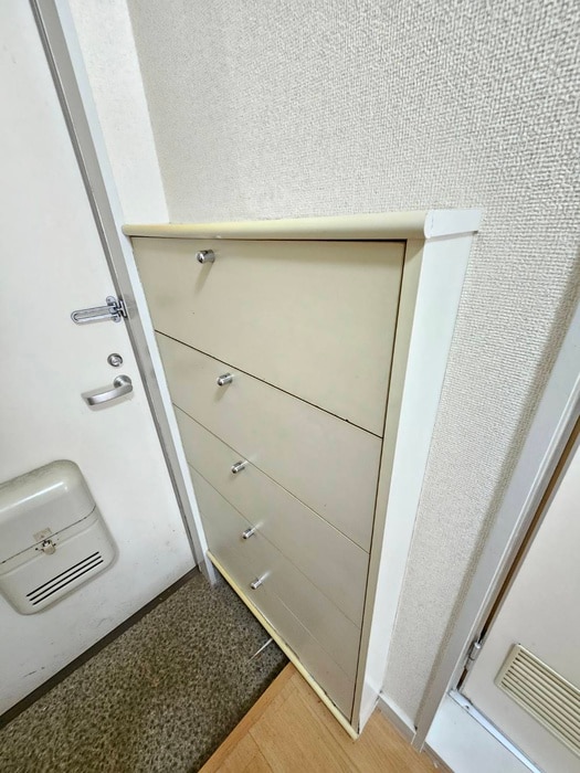 玄関 メゾンソレイユ井草