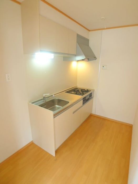 キッチン タウンコートさいどE