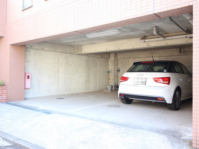 駐車場 メゾン・マツウラ