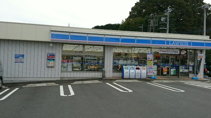 ローソン愛名店(コンビニ)まで2700m ＶＩＬＬＡＧＥ森の里　Ａ号棟