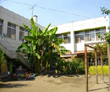 八国山保育園(幼稚園/保育園)まで180m マチマンション