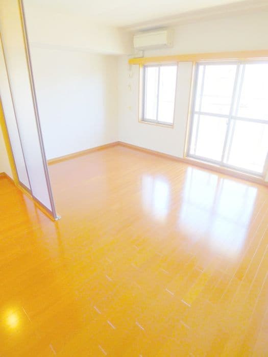 居室 ロイヤルヒルズ浦和