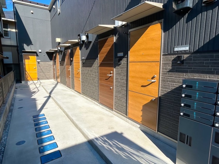 エントランス部分 クレストＩＮＯ