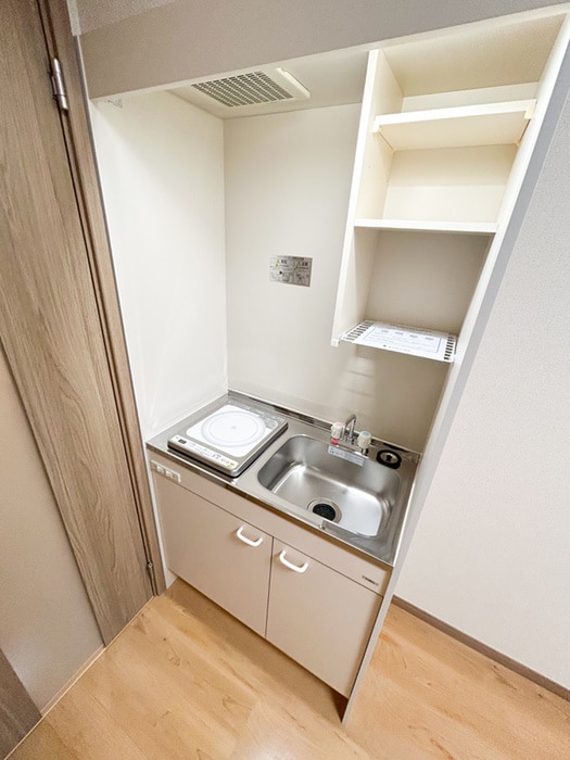 キッチン クレストＩＮＯ