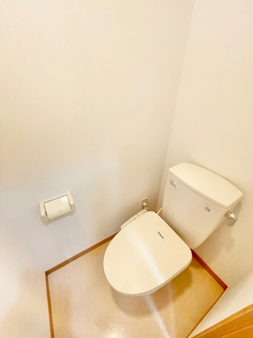 トイレ エトワ－ルＡＳＡＯ