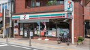 セブンイレブン拝島駅南口店(コンビニ)まで830m ヴィンテ－ジハウス拝島