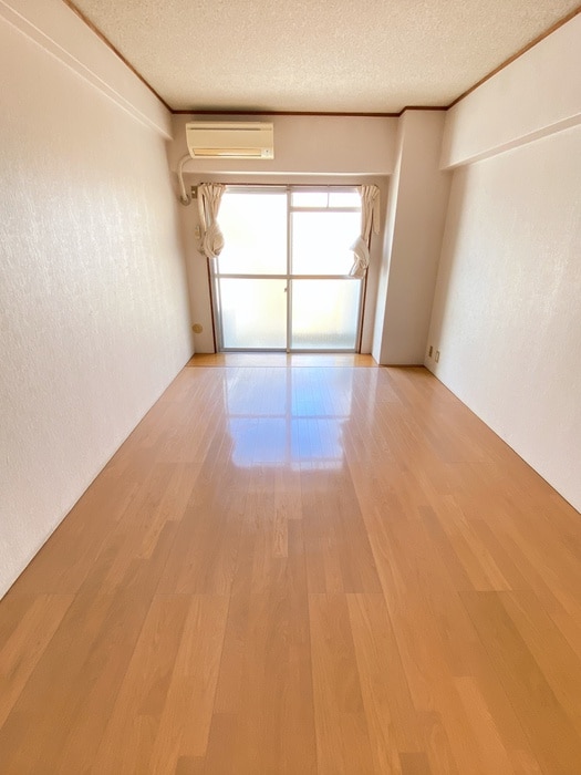 居室 プラムハイツ