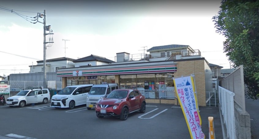 セブンイレブン(コンビニ)まで247m ベラカ－サ白糸台