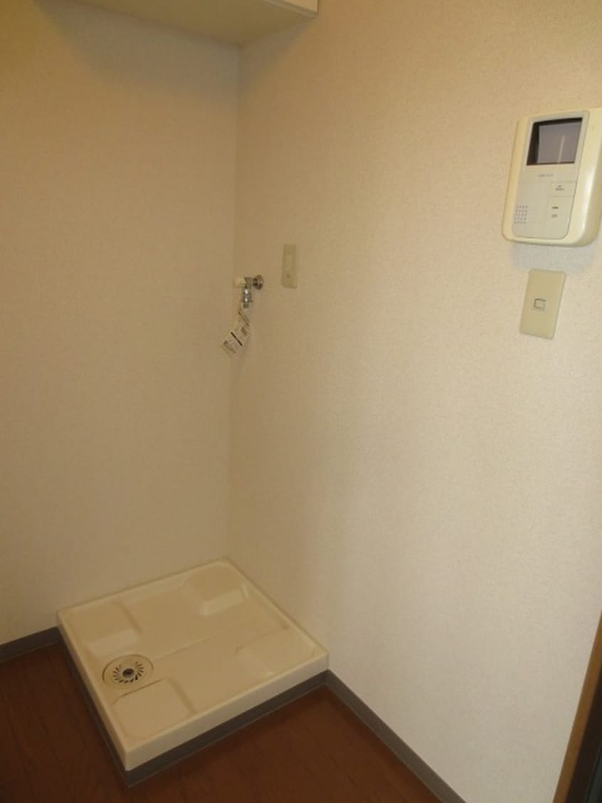 洗濯機置場 メゾン・ド・シェル