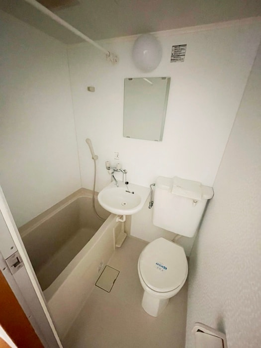 バス／シャワールーム等 下山ビル