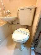トイレ 利久ハイツ