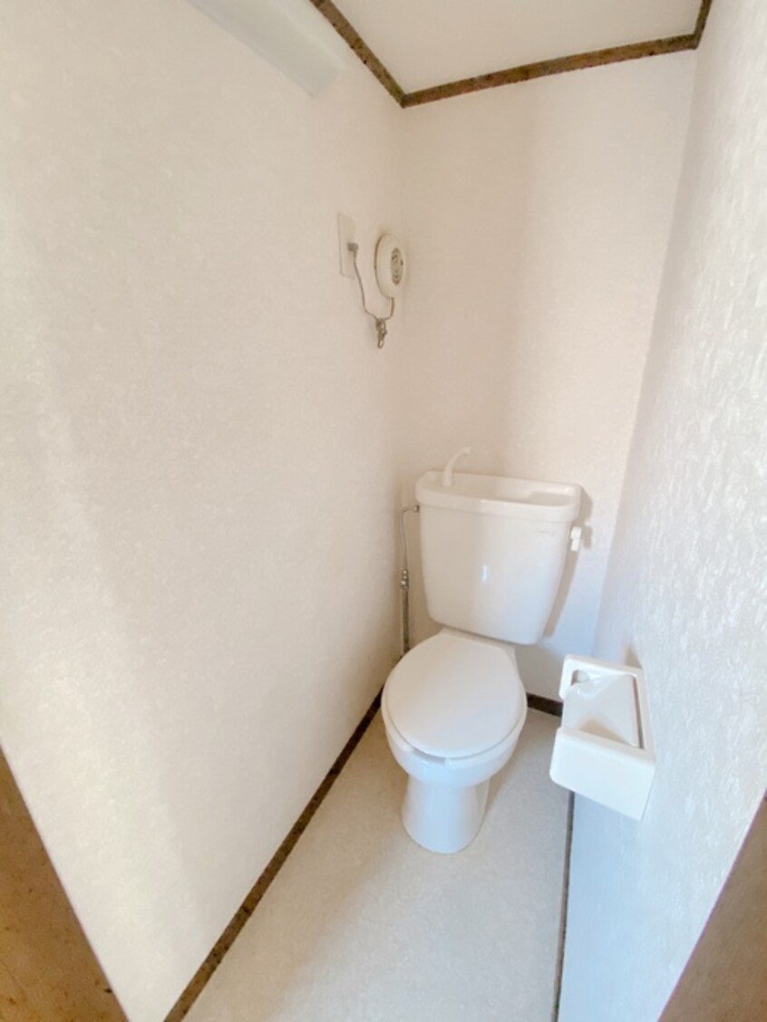 トイレ ドミールサンキ