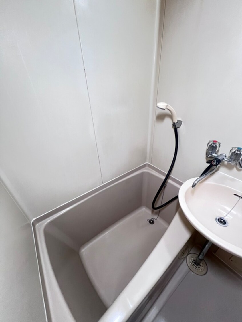 バス／シャワールーム等 アップルハウス青葉台