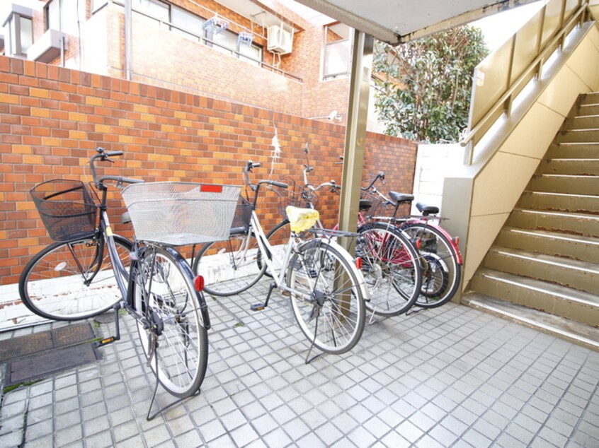 駐輪場 アップルハウス青葉台