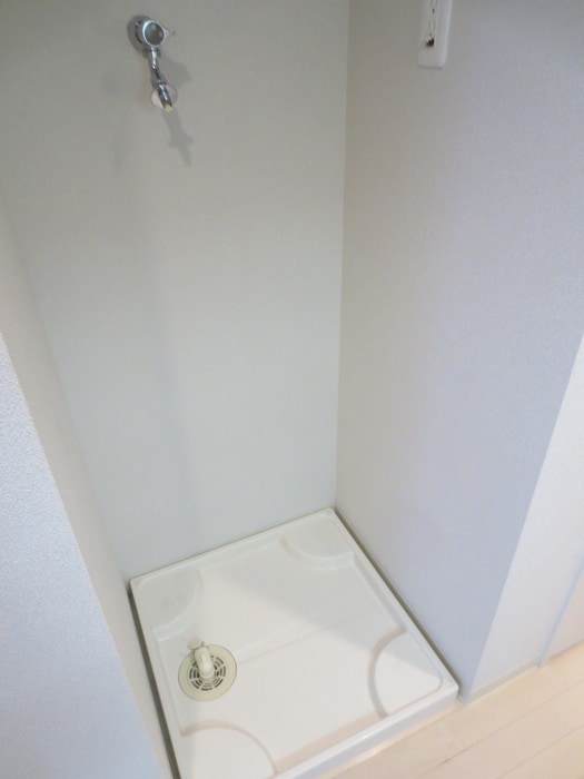 洗濯機置場 パ－クアクシス千葉