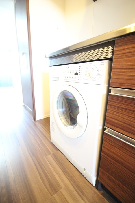 洗濯機置場 コンフォリア東中野ＤＥＵＸ