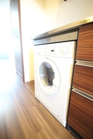 洗濯機置場 コンフォリア東中野ＤＥＵＸ