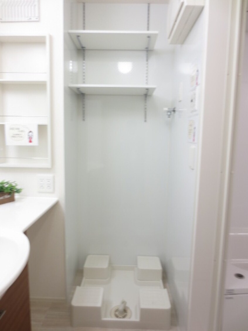 洗濯機置場 メルベーユ