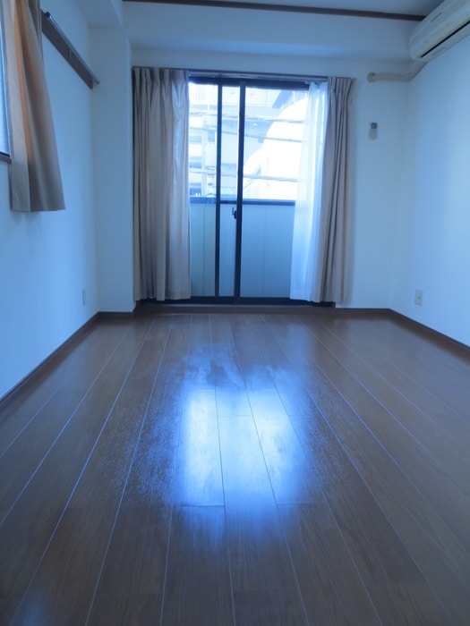 居室 タカミハイツ