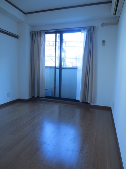 居室 タカミハイツ