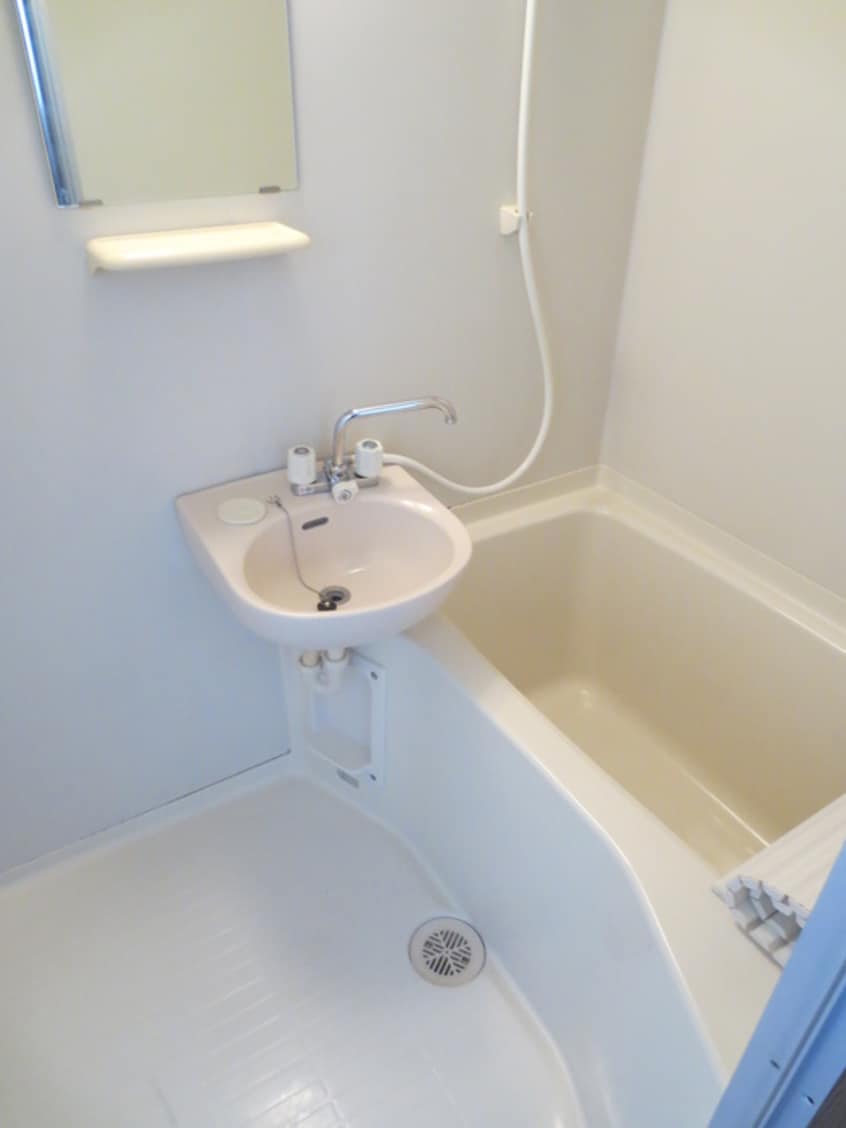 バス／シャワールーム等 タカミハイツ