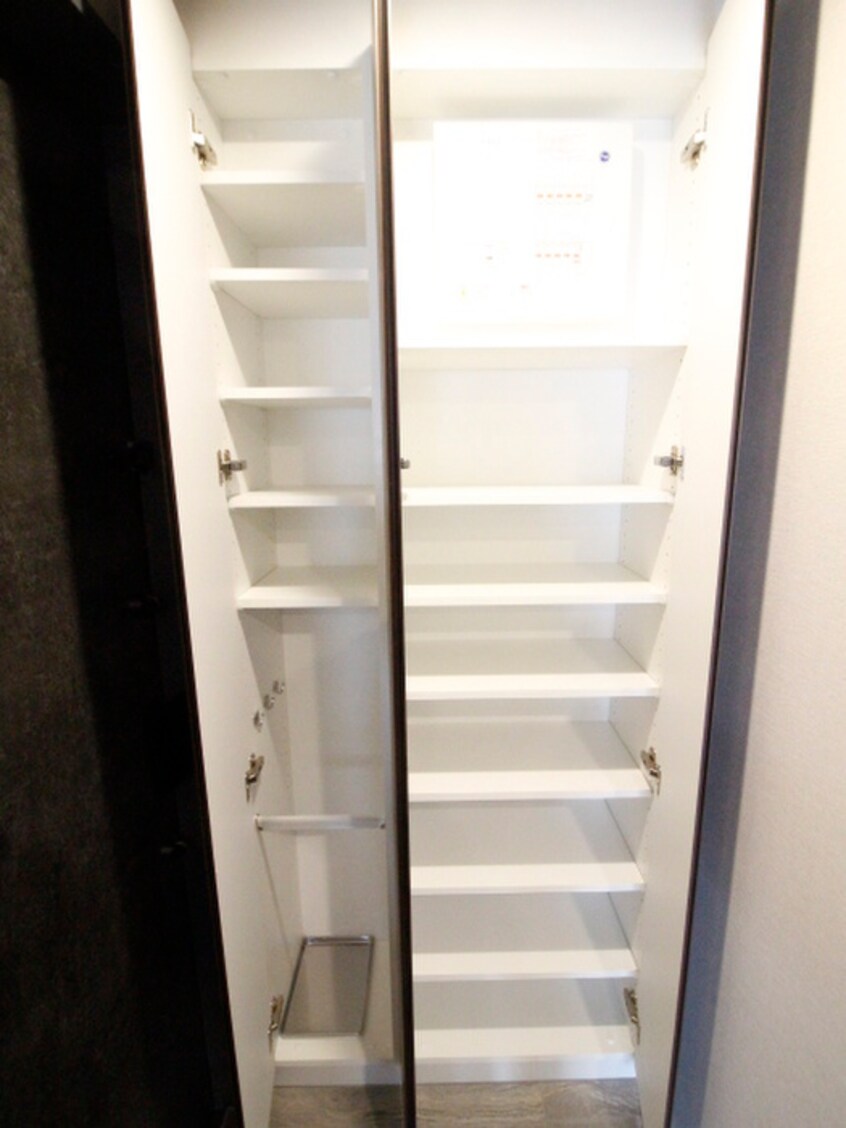 靴箱 クレストコート門前仲町