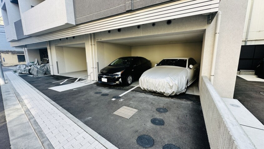 駐車場 ラティエラ上野入谷
