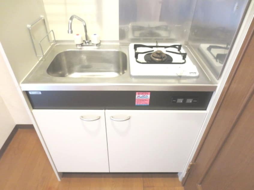 キッチン 本郷エイジュ