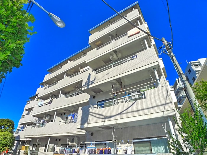 外観写真 シュロス中之庭