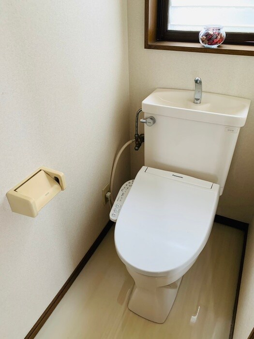 トイレ 一之江１丁目戸建