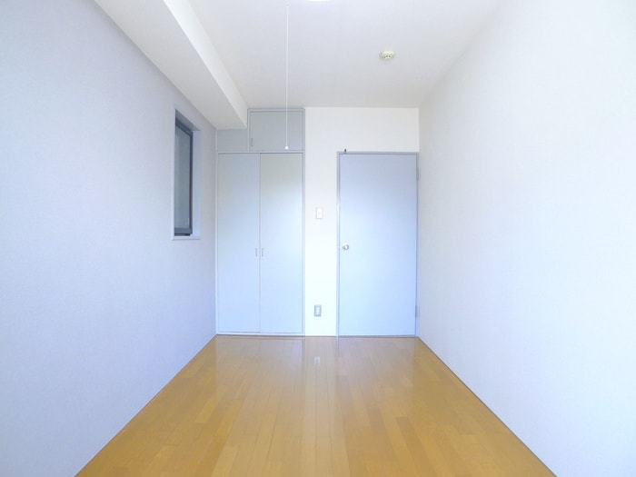 居室 ケン・フラット