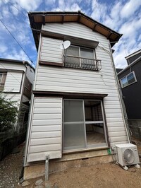 西佐津間戸建　左側