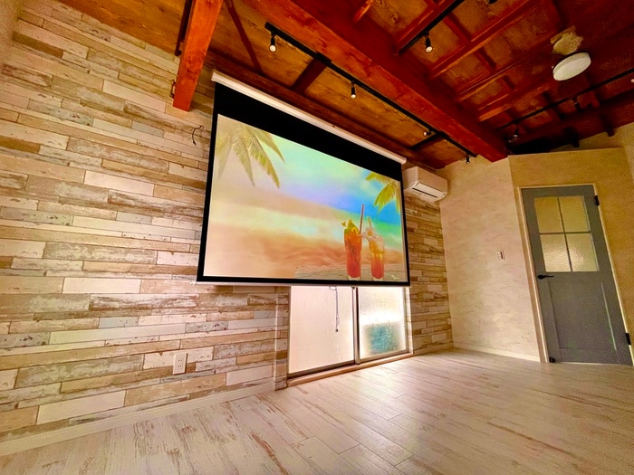 居室 ハワイアンシアター古民家　羽村