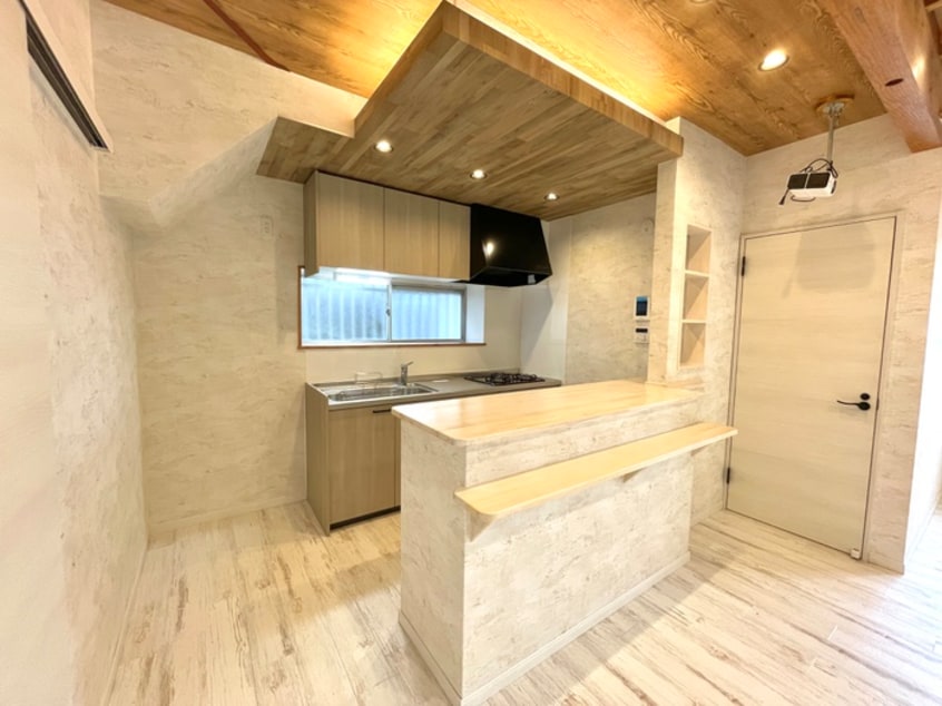 キッチン ハワイアンシアター古民家　羽村